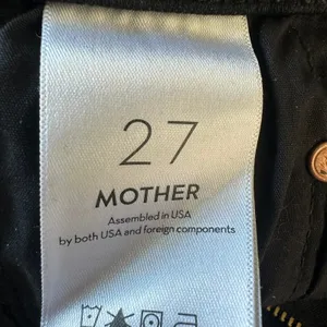 27 MOTHER The Insider Crop Step Fray Jeans black 26" inseam slight bootcut denim thumbnail 4