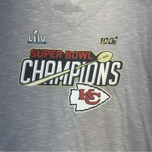 Kansas City Chiefs Super Bowl 54 LIV Champions Fanatics Women’s V-Neck Tee NWT L thumbnail 3