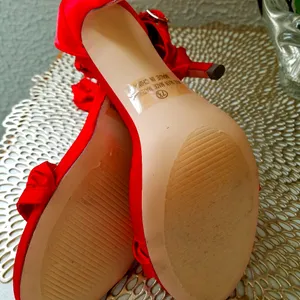 Elegant Red Ruffle Heels Size 7.5 thumbnail 2