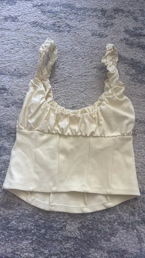 ZARA Yellow Top Crop thumbnail 3