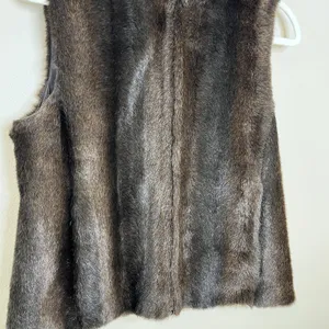 Women's Faux Fur Vest Full‎ Zip Ann Taylor Luxury Mock Neck Small thumbnail 4
