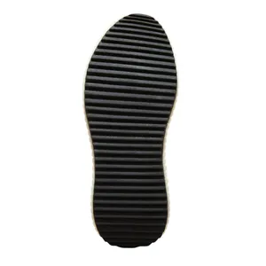 NWT Universal Thread Womens Shyla Platform Hiker Boots 91308329 Black 9M thumbnail 4