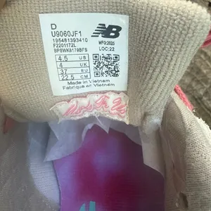 New balance 9060 women sneakers shoes seze 4.5 thumbnail 9