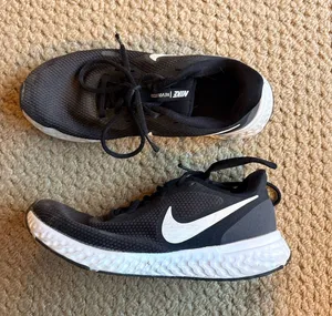 Nike Revolution Running Shoes thumbnail 1