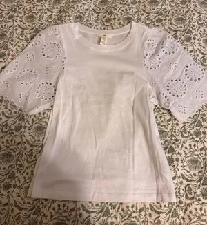H&M White Eyelet Puff Embroidered Sleeve Top thumbnail 1