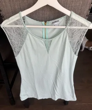 Express Mint Lace-Shoulder Top thumbnail 1