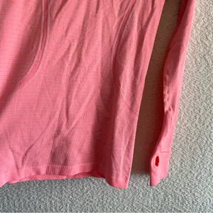 Lululemon‎ Women’s Pink Swiftly Tech Long Sleeve Size 6 thumbnail 9