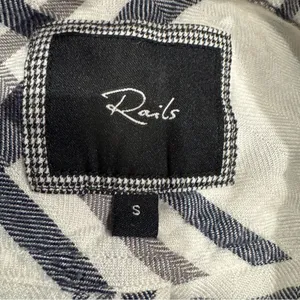 Rails Women’s White Navy Plaid Rayon Button Up Blouse size Small‎ preppy thumbnail 3