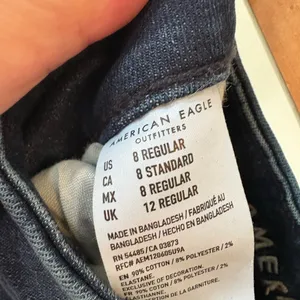 American Eagle Jeans Next Level Stretch High Rise Distressed Dark Wash Denim 8Rg thumbnail 8