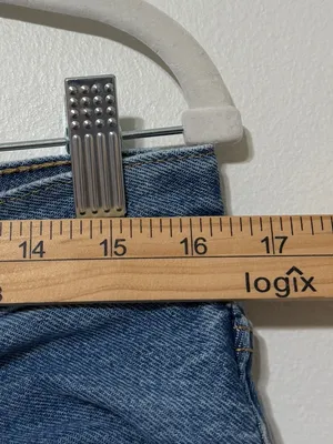 Levi’s Baggy Dad Wide Leg Jeans Size 30 thumbnail 9