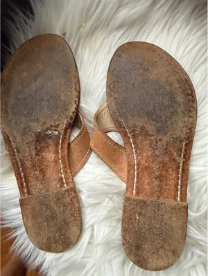 Lilly Pulitzer Brown Leather Thong Sandals Size 8 thumbnail 4