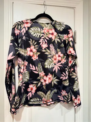 NWT Hurley Size S Floral Long Sleeve Rash Guard UPF 50+ Quarter Zip thumbnail 3