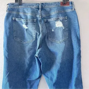 Hollister‎ Women's Cotton Curvy High Rise Mom Distressed Jeans 32 thumbnail 6