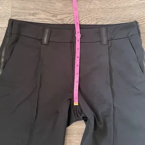 Lululemon Club Short Women's Size 8 Black 9" Golf Tennis Stretch Shorts thumbnail 11