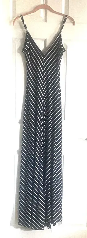 Spaghetti strap maxi dress iris raton dress size M thumbnail 1