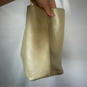 Tory Burch | NWOT Metallic Perry Leather Tote Golden Large Purse Shoulder Bag thumbnail 14