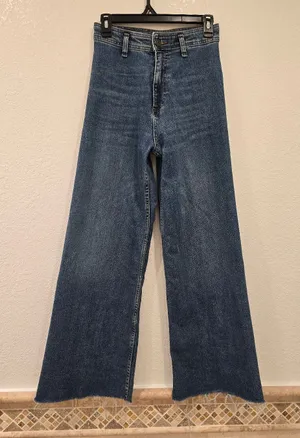 Zara Wide Leg High Rise Blue Jeans 4 thumbnail 1