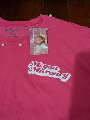 Megan Moroney Pink Pearl Graphic Cropped Tee Size M thumbnail 4
