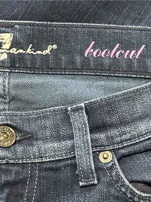 7 For All Mankind 28 Dark Blue Swarovski Crystal Studded Pockets Bootcut Jeans thumbnail 4