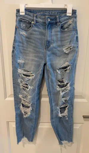 American Eagle Stretch Mom Jeans thumbnail 1