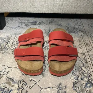 Birkenstock Uji Nubuck-Suede Leather in Sienna Red thumbnail 4