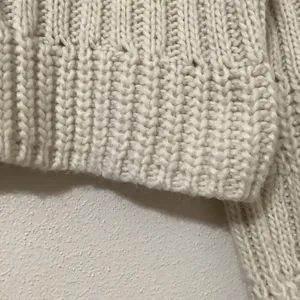 Aeropostale Cottagecore Chunky Knit Cream Oversized Turtleneck Sweater Small thumbnail 7