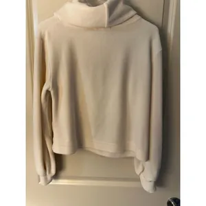 Wallflower Butter Turtleneck Fuzzy Sweater Women's Sz Medium thumbnail 2