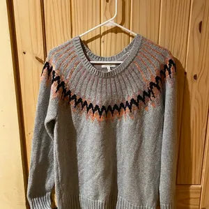 Maurices gray sweater size medium thumbnail 1