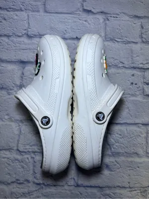 CROCS Classic Lined Clogs Shoes M 8 /W 10 White Fleece Slip On With Jibbitzs thumbnail 11