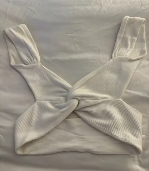 SheIn White Crop top thumbnail 1