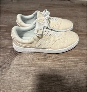 New Balance Sneakers thumbnail 2