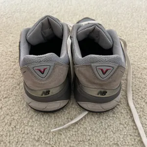 New Balance 990v5 Sneakers thumbnail 3