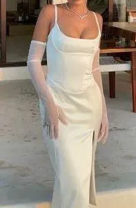 House Of CB Casimira White Corseted Satin Midi Dress. Size Medium thumbnail 7