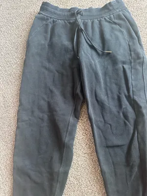 Lululemon Black Sweatpants Joggers 10  thumbnail 2