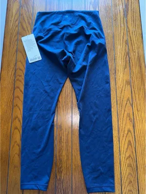 Lululemon Instill High Rise 25” True Navy Size 8 NWT thumbnail 2