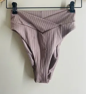 Aerie High Waisted High Cut Cheeky Bikini Bottom M Mauve Ribbed Crossover thumbnail 1