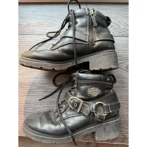 Harley Davidson Womens Black Leather Moto Combat Boots Side Zip Buckle Lug Sole thumbnail 5