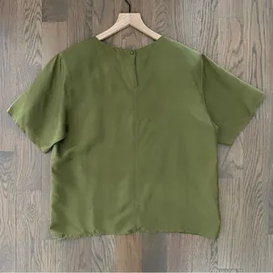 Vintage Round Neck Short Sleeve 100% Silk Blouse in Olive Green Size Large thumbnail 7