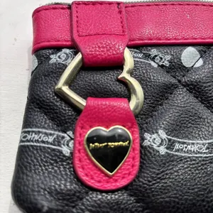 Betsey Johnson Quilted Heart Wristlet Wallet – Black & Pink Y2K Era‎ thumbnail 3