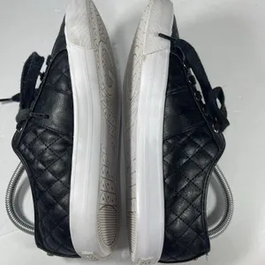 G by GUESS Women's Black Quilted Lace-Up Sneakers - Size 8.5M thumbnail 6