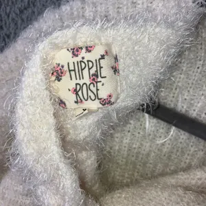Hippie Rose Fuzzy‎ Knit Sweater Women XS Twist Front Pullover Cozy Soft Chic thumbnail 10