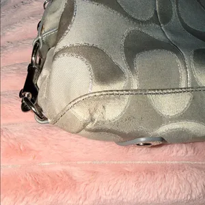 Coach Elegant Gray Designer‎ Handbag thumbnail 6