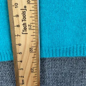 Quinn Cashmere Turquoise Blue Crew Neck Long Sleeve Sweater Luxury Lightweight thumbnail 6
