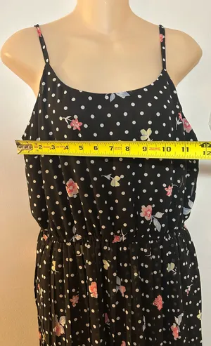New summer dress. Size L. $33. thumbnail 4