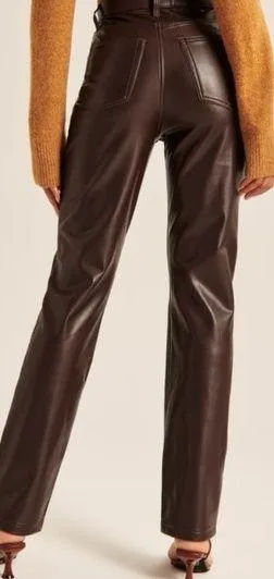 Abercrombie Dark Brown Ultra high Rise Brown 90s straight leg 16 short thumbnail 2