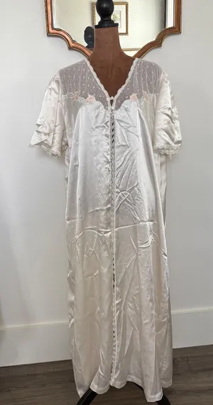 Barbizon Vintage Pale Cream Floral Embroidered‎ Elegant Lace Trim Long Robe 1X thumbnail 1