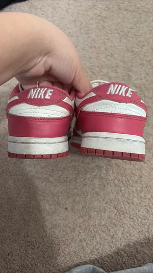 Hot pink Nike Dunks  thumbnail 6