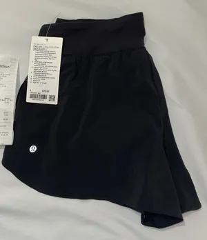 Lululemon fast & free shorts thumbnail 1