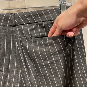 Cute charcoal gray windowpane stretchy ankle crop Banana Republic sloan pants thumbnail 6