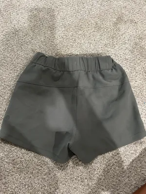 Lululemon On The Fly Shorts thumbnail 2